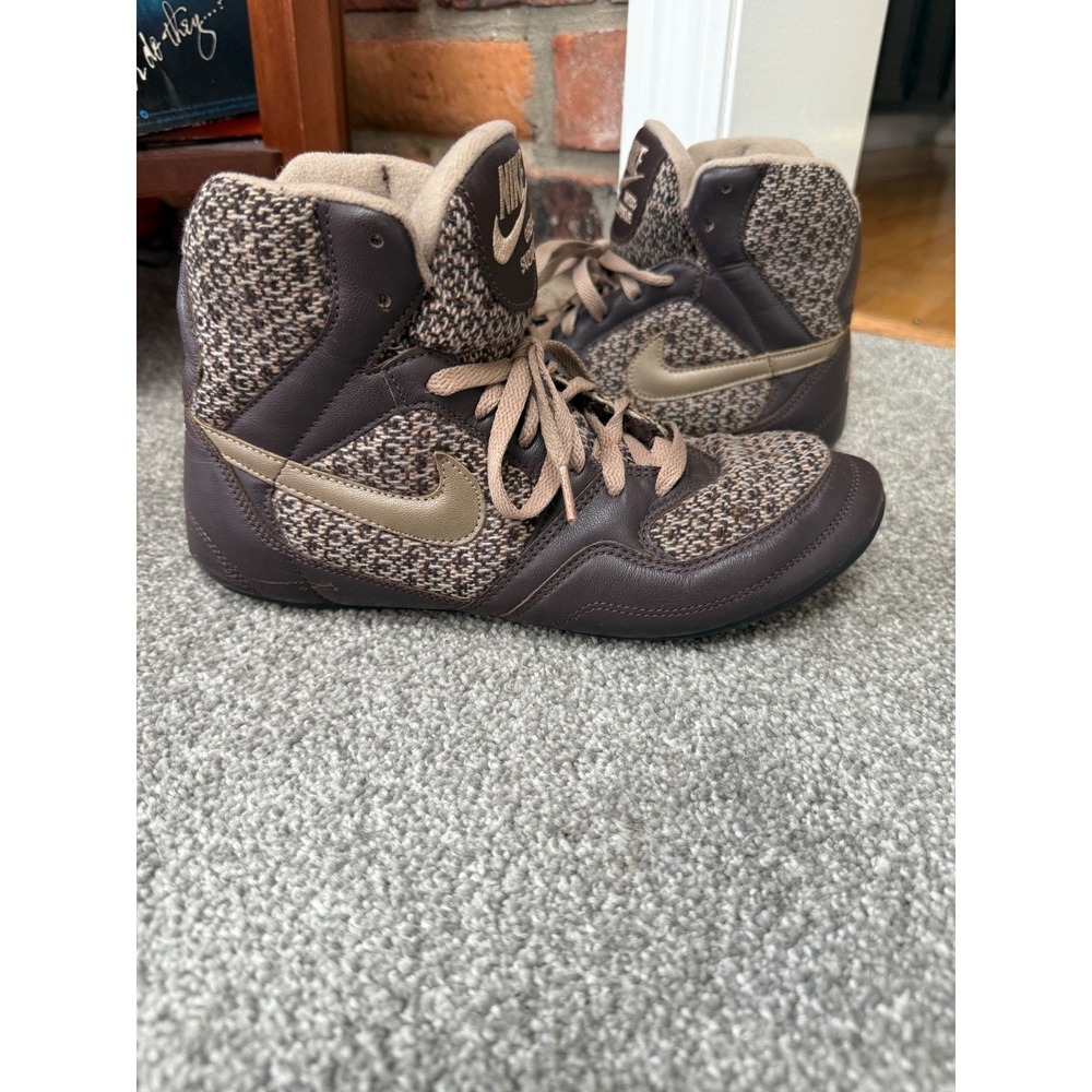 Nike Greco Supremes Size Womens 10